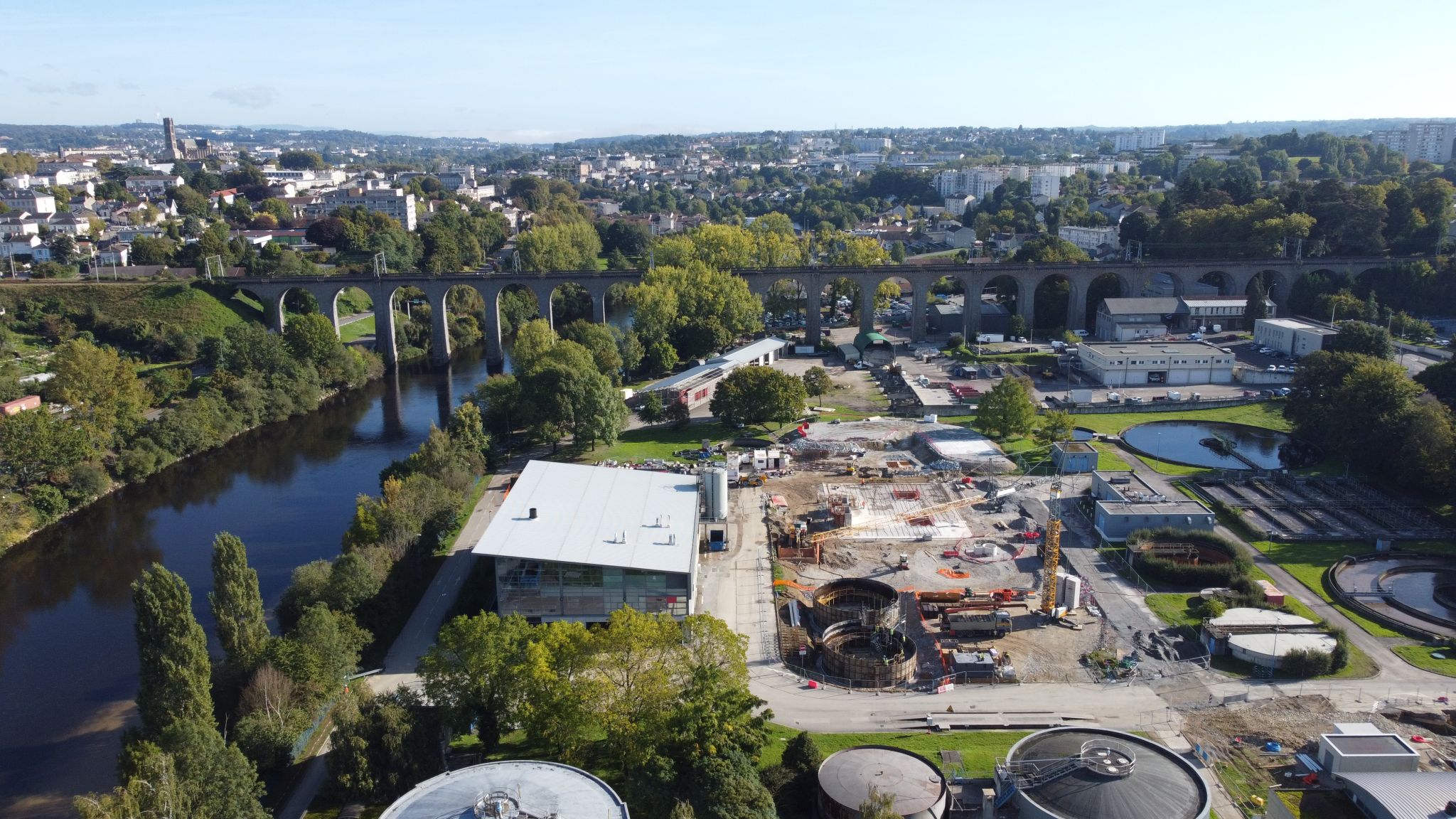 Station d'épuration en travaux